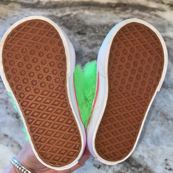 Toddler Vans pink high top with neon fur - Picture 4 of 4